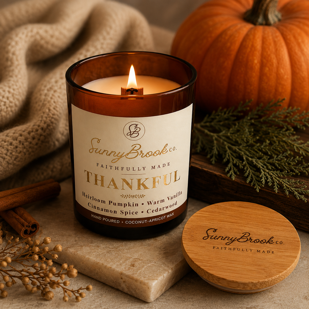 Thankful Wood Wick Candle | Pumpkin, Vanilla & Cinnamon | SunnyBrook